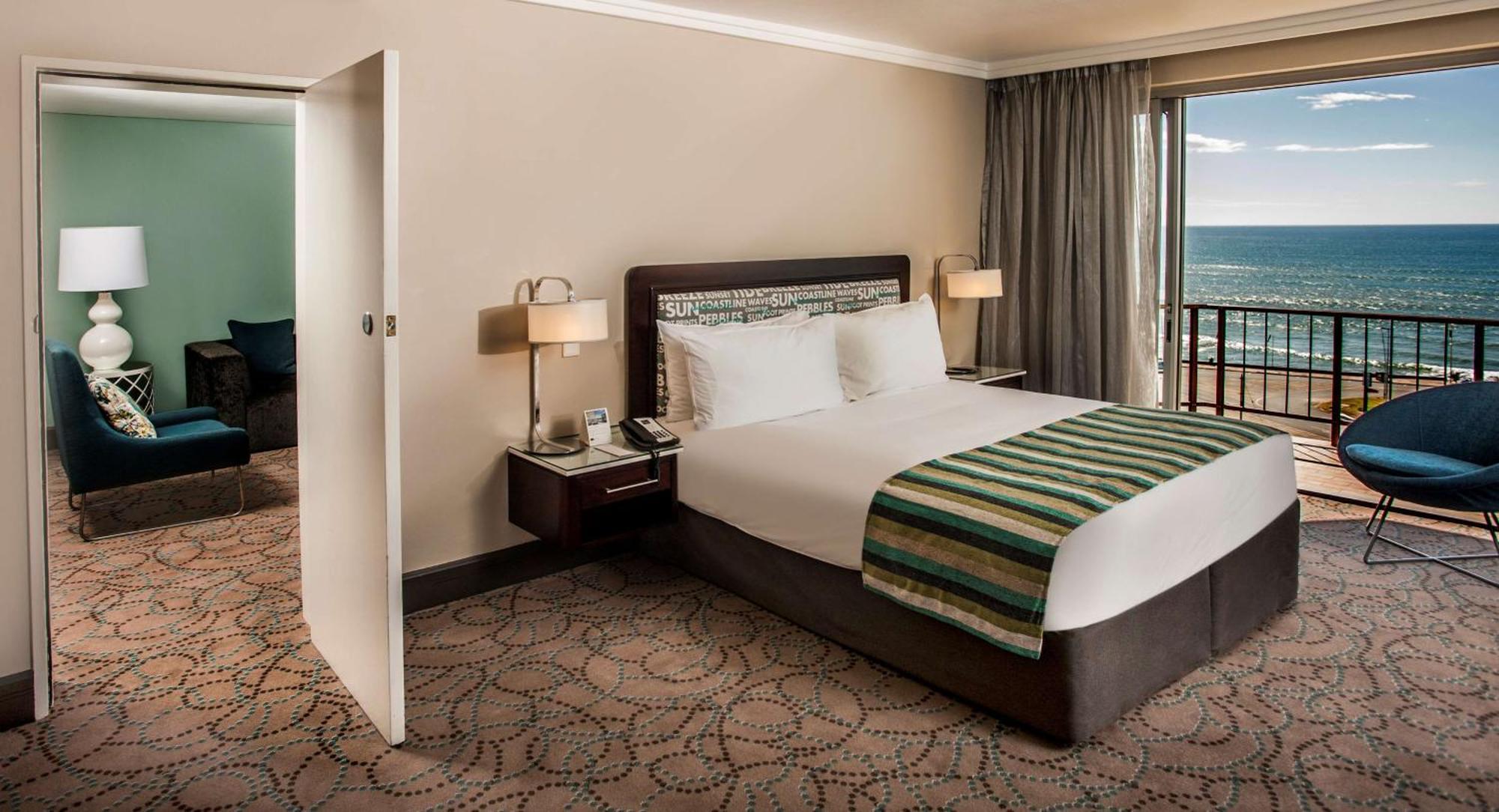 Hotel Garden Court East London Extérieur photo