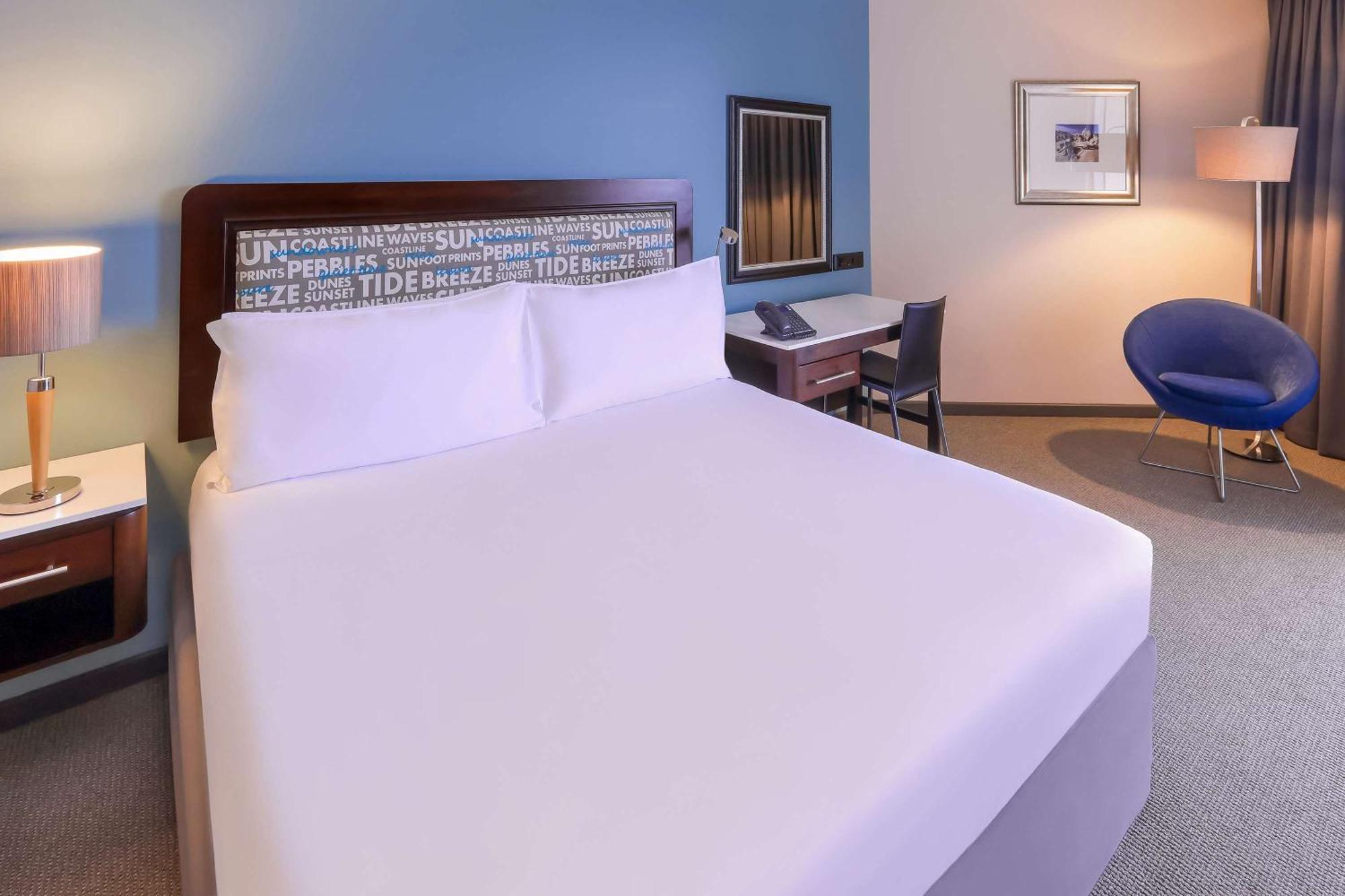 Hotel Garden Court East London Extérieur photo